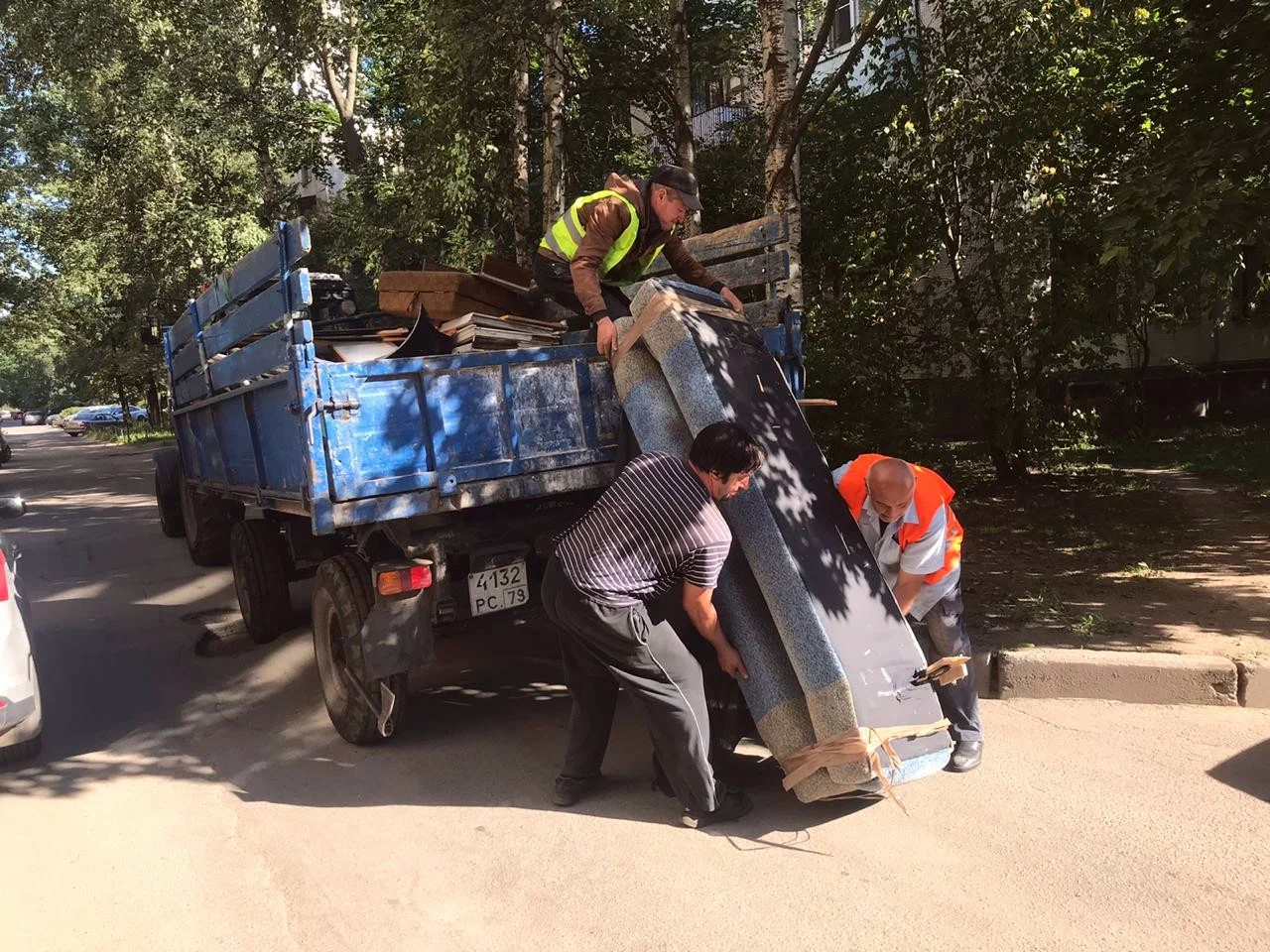 Профессиональный вывоз крупногабаритного мусора в Балашихе в октябре