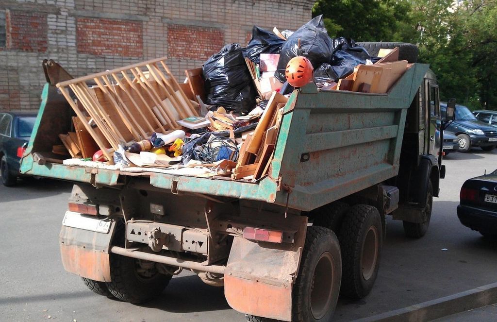 Вывоз мусора из магазина в Балашихе от ПроМусор: услуги, цена от 1794 руб., утилизация отходов