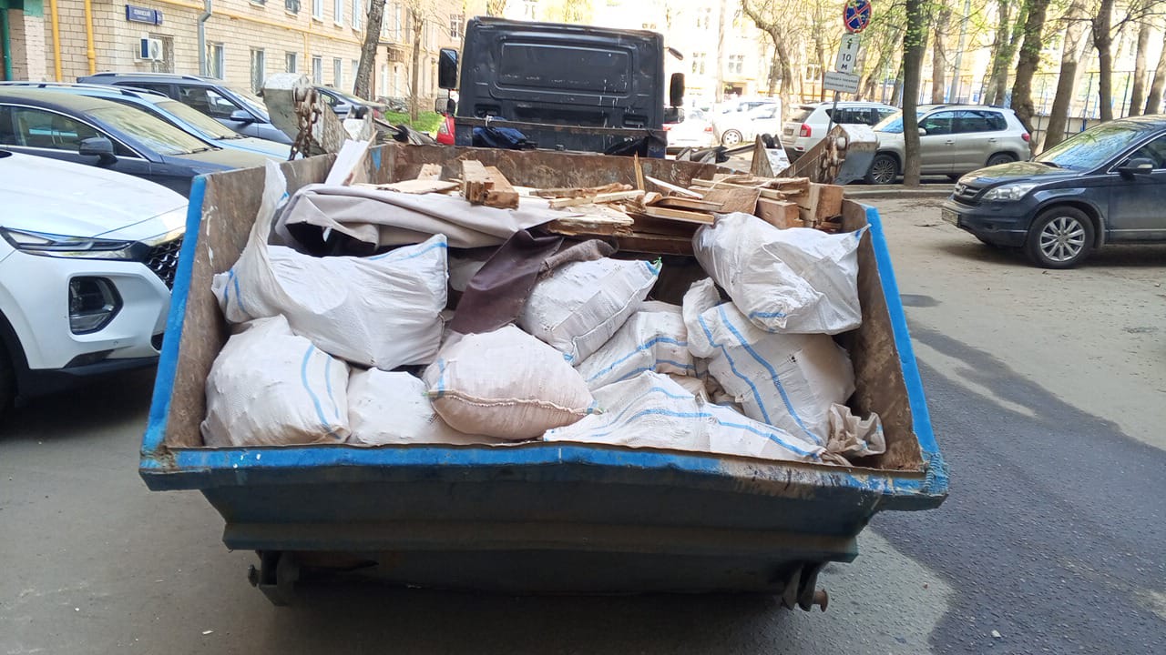 Вывоз мусора из магазина в Балашихе в октябре