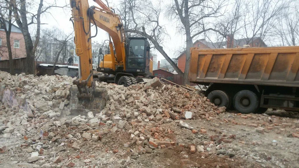 Вывоз мусора ОССиГ с выездом в Балашихе в октябре